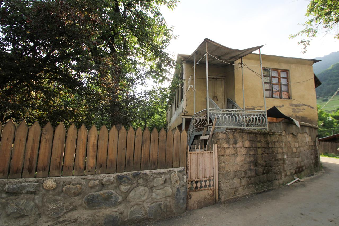 Skier'S House Mestia Bagian luar foto